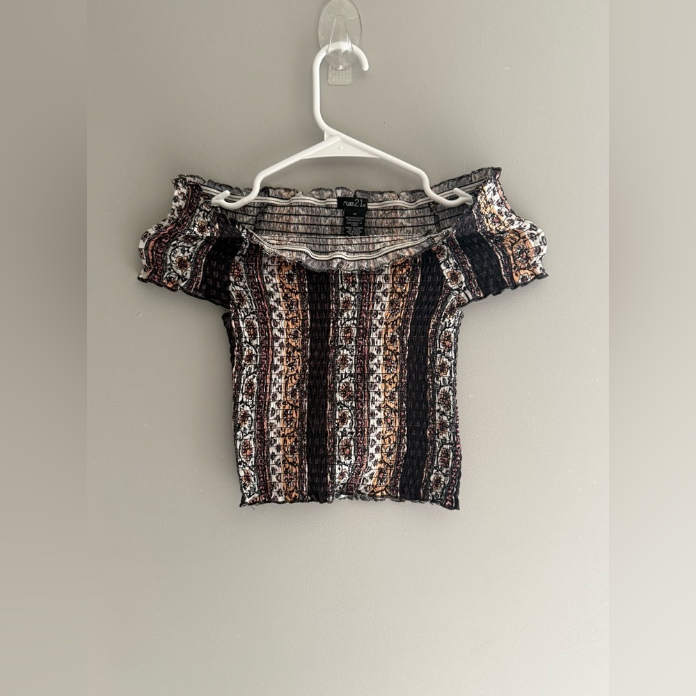 Rue 21 Womens Off The Shoulder Smocked Scrunch Cropped Top SZ M Bohemian Western